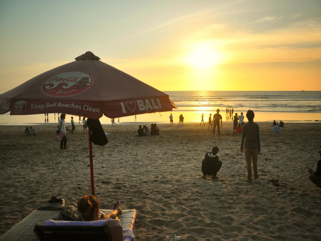 Jesens Inn I Kuta Lombok Kültér fotó