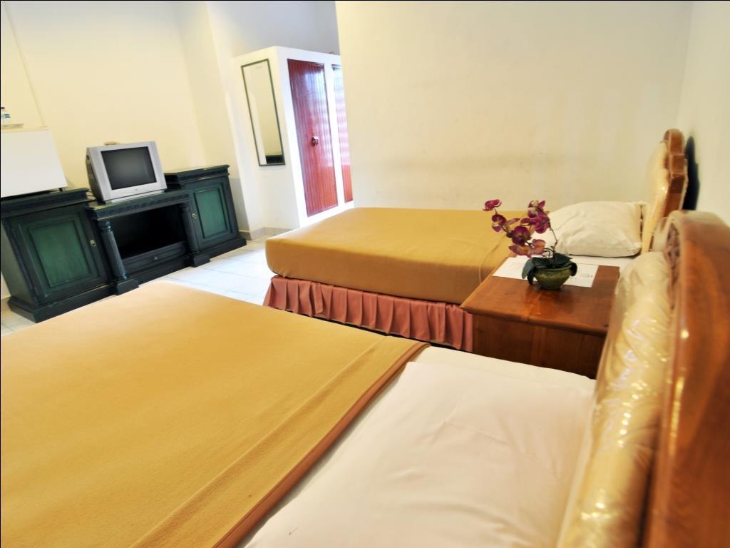 Jesens Inn I Kuta Lombok Kültér fotó