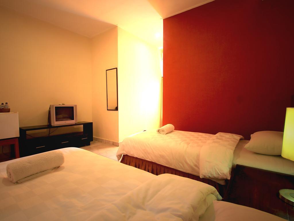 Jesens Inn I Kuta Lombok Kültér fotó